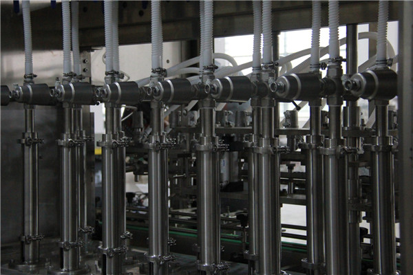 Didelės talpos capsicum padažo linijinis skysčio užpildymo aparatas