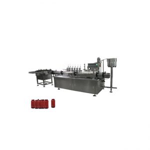 Nedidelis buteliukas akių lašų, nagų lako užpildymo aparatas ir pakavimo aparatas